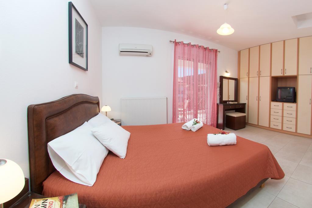 Diamanto Complex Aparthotel Καραβόμυλος Εξωτερικό φωτογραφία